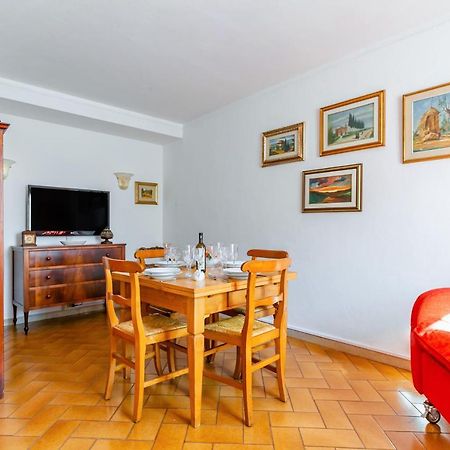 Pisa Airport Comfy Apartment - Private Parking Exterior foto