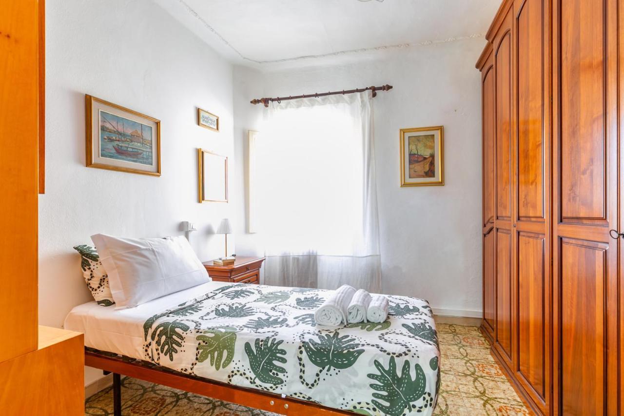 Pisa Airport Comfy Apartment - Private Parking Exterior foto