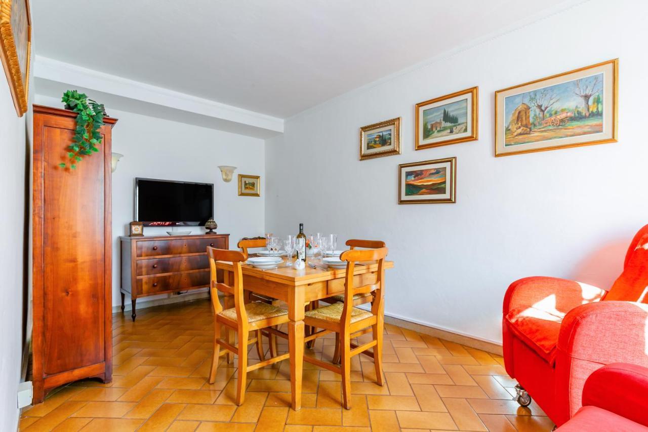 Pisa Airport Comfy Apartment - Private Parking Exterior foto