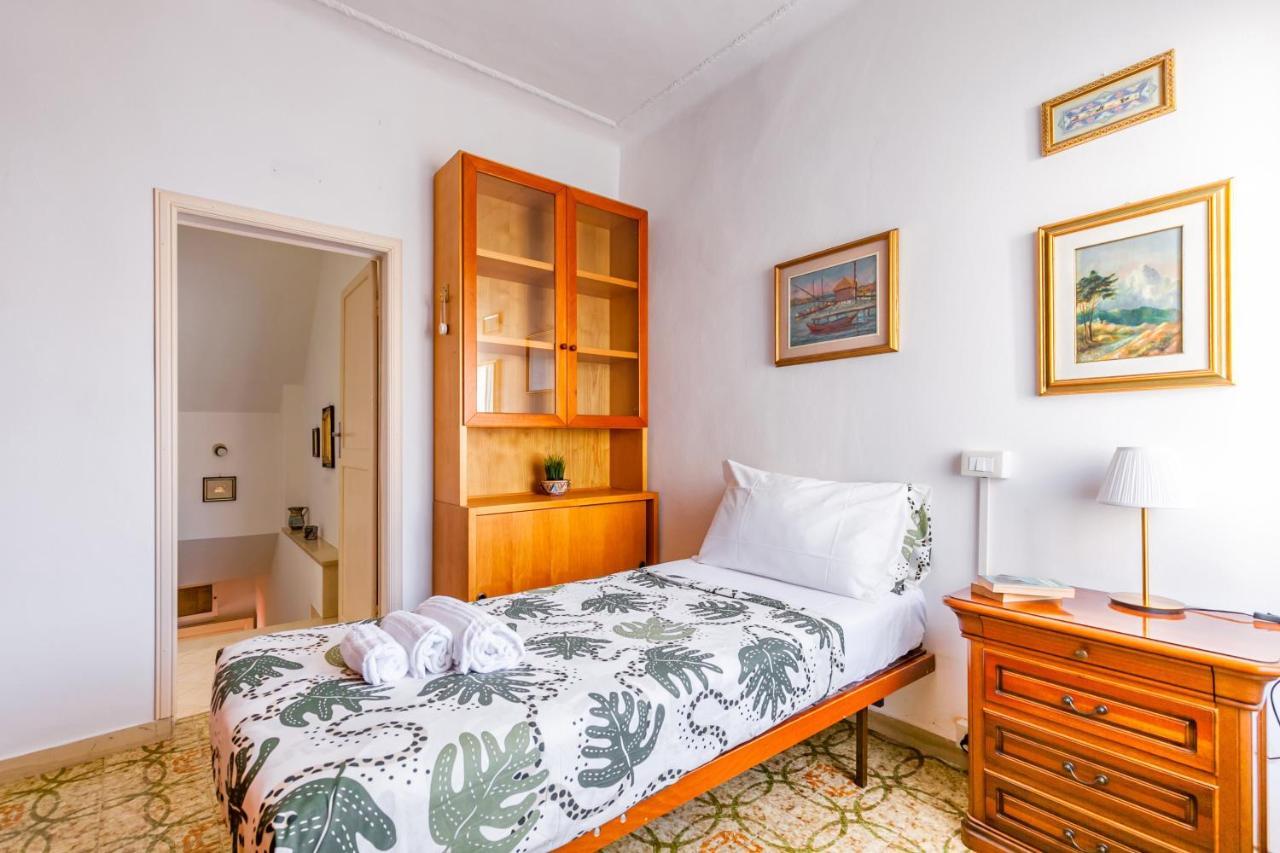 Pisa Airport Comfy Apartment - Private Parking Exterior foto